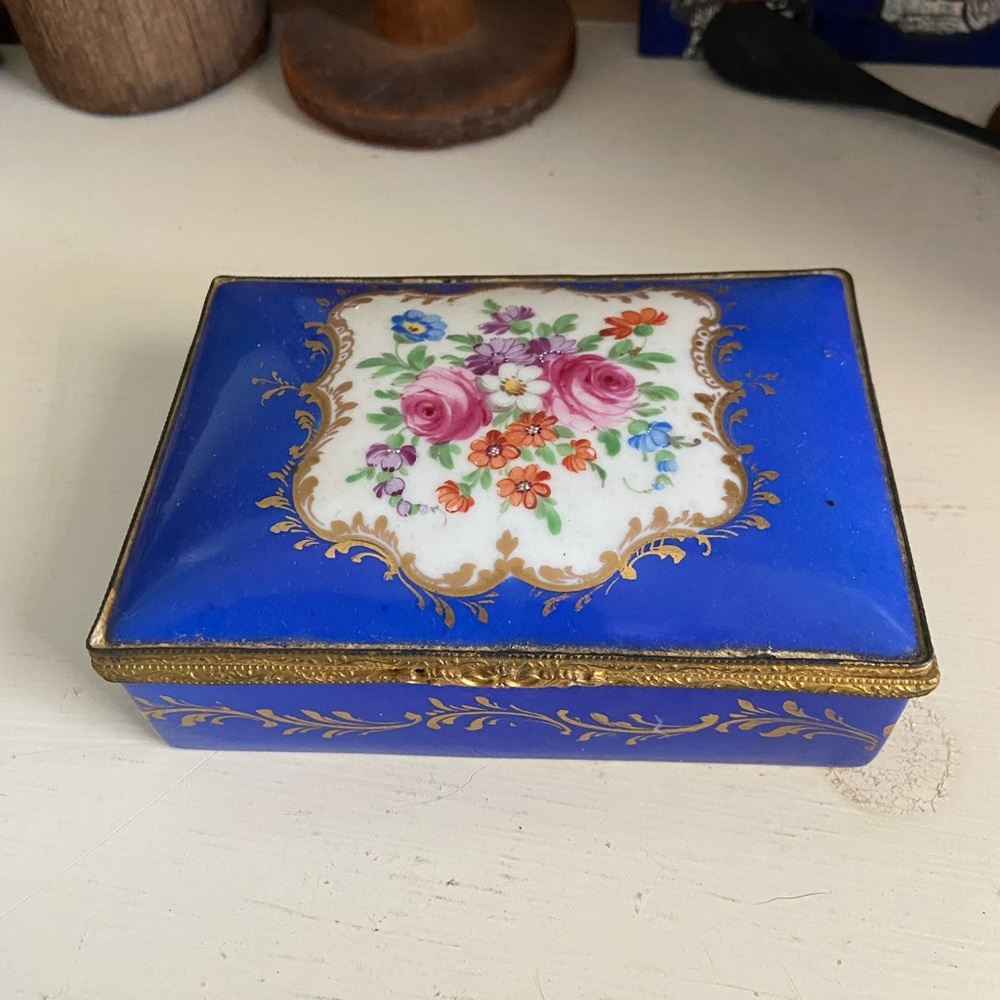 Sevres